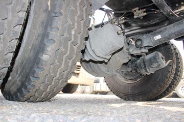 �������ó� ����п� 270���� 4X2ǣ����(DFH4180B)ͼƬ