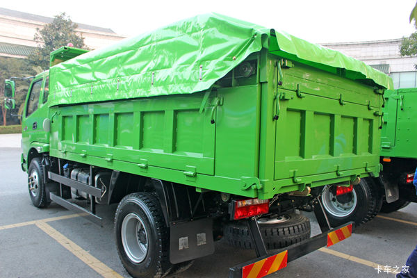 回馈客户 海城市奥驰T系自卸车促销中