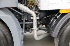 联合卡车 E270重卡 270马力 6X2 9.4米厢式载货车(QCC5252XXYD659M)