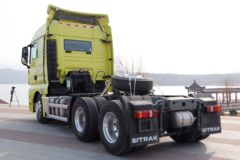 中国重汽 汕德卡SITRAK C7H重卡 智能版 540马力 6X4自动挡牵引车(AMT手自一体)(ZZ4256V324HE1B)