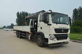 重汽豪沃底盘&nbsp;随车吊外观图片