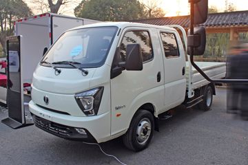 �ɵ���; DX 1.9L 102���� 2.5��˫������΢��ͼƬ