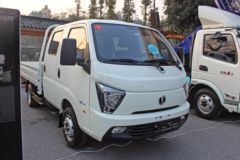 飞碟缔途 DX 1.9L 102马力 2.5米双排栏板微卡(FD1040R66K5-3) 飞碟缔途 DX 1.9L 102马力 2.5米双排栏板微卡(FD1040R66K5-3)