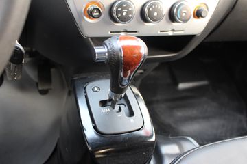 �ɵ���; DX 1.9L 102���� 2.5��˫������΢��ͼƬ