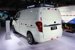 比亚迪 T3 2.8T 4.46米封闭厢式货车