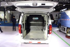 T3&nbsp;电动封闭厢货货厢图片