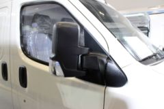 东风 御风 4.5T 4X2 纯电动冷藏车