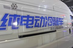 东风 御风 4.5T 4X2 纯电动冷藏车