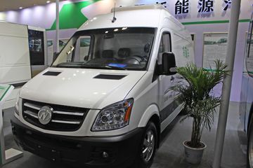 九州 4.5T 6米电动冷藏车75kWh