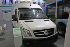九州 4.5T 6米电动冷藏车75kWh