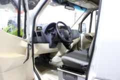 九州 4.5T 6米电动冷藏车75kWh