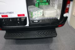 九州 4.5T 6米电动冷藏车75kWh
