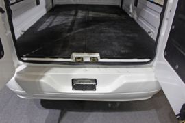 物流车&nbsp;电动封闭厢货货厢图片