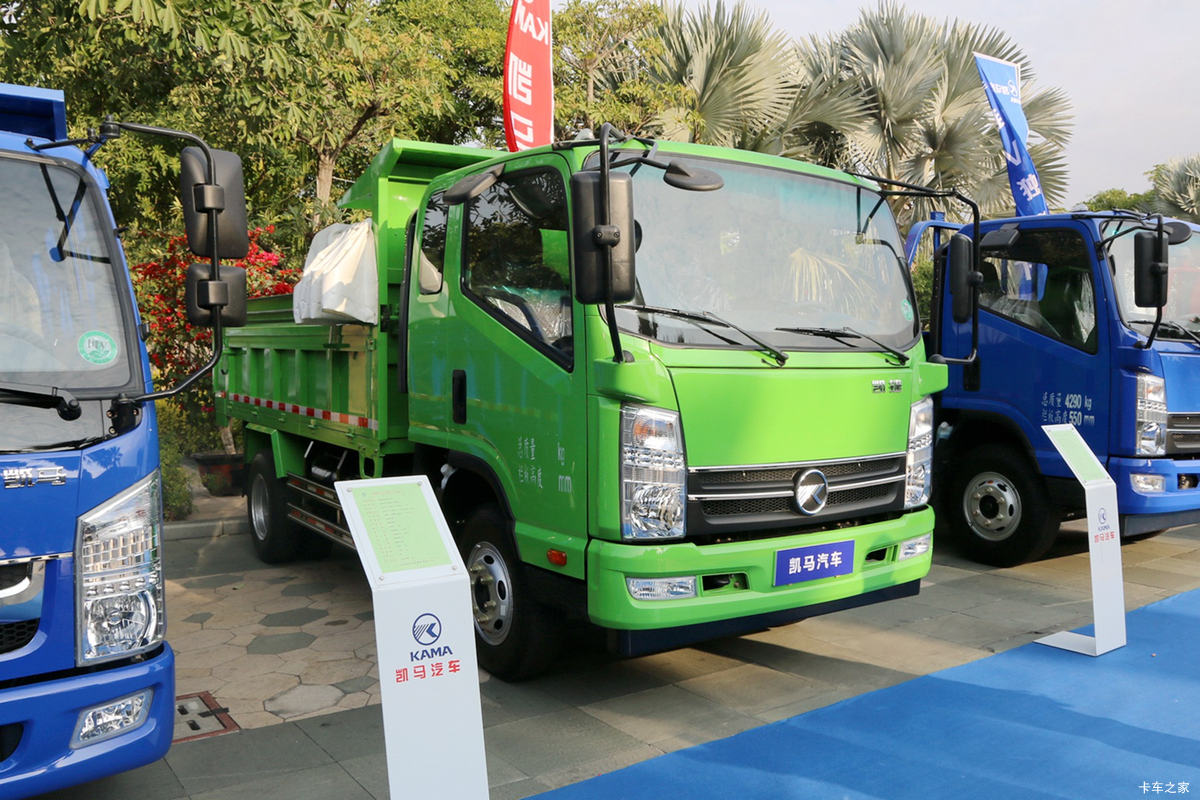 凯马 凯捷GM3 110马力 4X2 3.45米自卸车