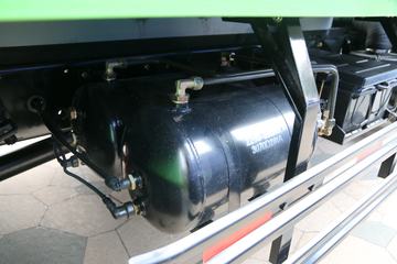 ���� ����GM3 110���� 4X2 3.45����ж��(KMC3042GC32P5)ͼƬ