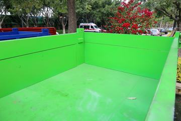 ���� ����GM3 110���� 4X2 3.45����ж��(KMC3042GC32P5)ͼƬ