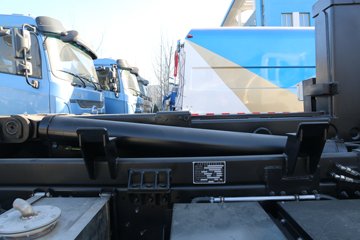 ���ǵ� T8 245���� 4X2 ���綯�����жʽ������(������)ͼƬ