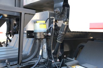 ���ǵ� T8 245���� 4X2 ���綯�����жʽ������(������)ͼƬ