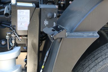 ���ǵ� T8 245���� 4X2 ���綯�����жʽ������(������)ͼƬ