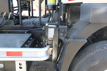 ���ǵ� T8 245���� 4X2 ���綯�����жʽ������(������)ͼƬ