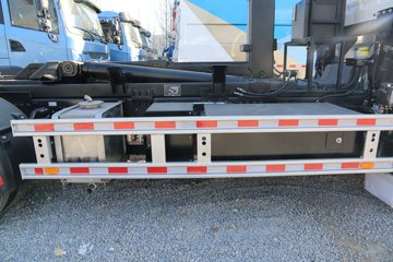 ���ǵ� T8 245���� 4X2 ���綯�����жʽ������(������)ͼƬ