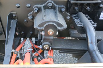 ���ǵ� T8 245���� 4X2 ���綯�����жʽ������(������)ͼƬ