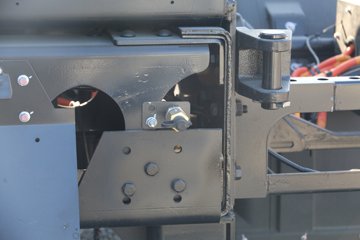 ���ǵ� T8 245���� 4X2 ���綯�����жʽ������(������)ͼƬ