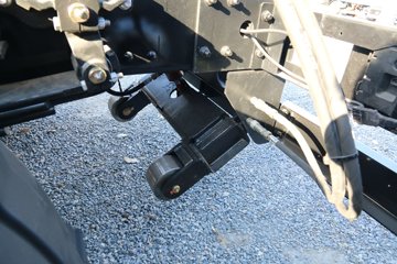 ���ǵ� T8 245���� 4X2 ���綯�����жʽ������(������)ͼƬ