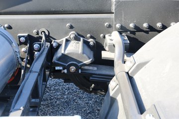 ���ǵ� T8 245���� 4X2 ���綯�����жʽ������(������)ͼƬ