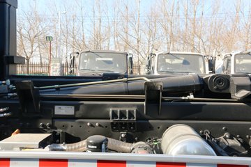 ���ǵ� T8 245���� 4X2 ���綯�����жʽ������(������)ͼƬ