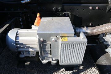 ���ǵ� T8 245���� 4X2 ���綯�����жʽ������(������)ͼƬ