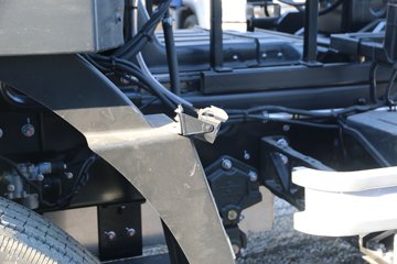 ���ǵ� T8 245���� 4X2 ���綯�����жʽ������(������)ͼƬ