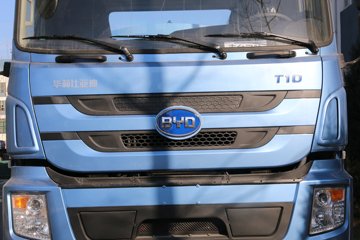 T10&nbsp;洒水车/喷洒车外观图片