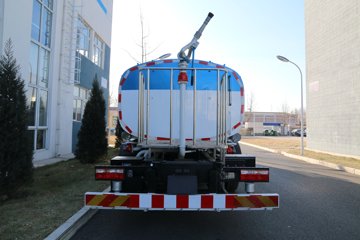 ���ǵ� T10 204���� 8X4 ���綯��ˮ��(������)(HLT5320GSSEV)ͼƬ