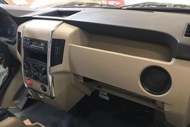 劲骐&nbsp;电动封闭厢货驾驶室图片