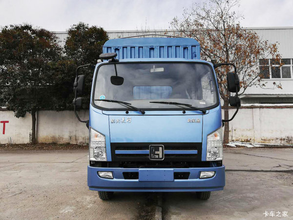 航天凌河 启航星 117马力 3.8米排半仓栅式轻卡