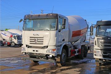 联合卡车U350 350马力 6X4 4.1方混凝土搅拌车底盘(4.769速比)(QCC5252GJBD654-E)