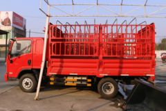 三环十通 T3创客 130马力 3.8米排半仓栅式轻卡(STQ5043CCYN5)