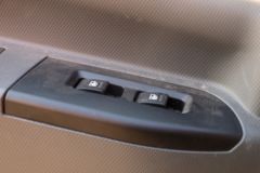 三环十通 T3创客 130马力 3.8米排半仓栅式轻卡(STQ5043CCYN5)