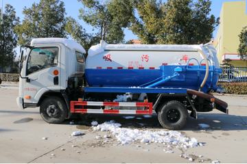 大运轻卡底盘&nbsp;吸污/吸粪车外观图片