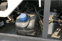 一汽红塔 解放公狮 120马力 4.21米单排栏板轻卡(CA1040K6L3E5-2)