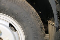 一汽红塔 解放公狮 120马力 4.21米单排栏板轻卡(CA1040K6L3E5-2)