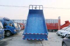 飞碟奥驰 X3系列 156马力 4X2 5.26米自卸车 飞碟奥驰 X3系列 156马力 4X2 5.26米自卸车