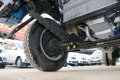 飞碟奥驰 X3系列 156马力 4X2 5.26米自卸车 飞碟奥驰 X3系列 156马力 4X2 5.26米自卸车