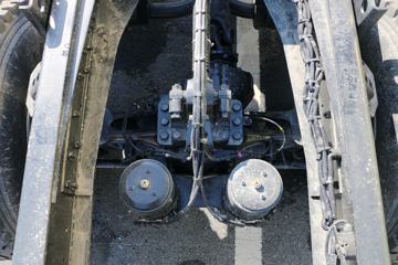 �������� ��ʨM500 390���� 8X4 �����������䳵(CQ5316GFLHTVG466H)ͼƬ