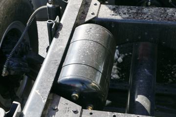 �������� ��ʨM500 390���� 8X4 �����������䳵(CQ5316GFLHTVG466H)ͼƬ