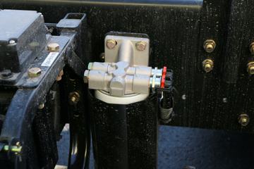 �������� ��ʨM500 390���� 8X4 �����������䳵(CQ5316GFLHTVG466H)ͼƬ