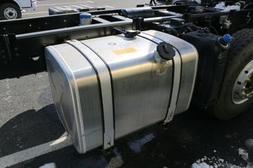 �������� ��ʨM500 390���� 8X4 �����������䳵(CQ5316GFLHTVG466H)ͼƬ