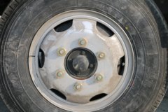 一汽红塔 解放公狮 116马力 3.83米排半栏板轻卡(CA1040K6L3E5-2)