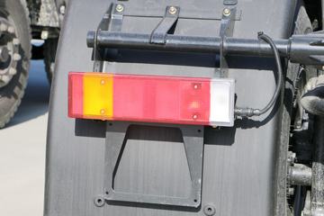 �������ó� �����ؿ� 420���� 6X4ǣ����(DFH4250A4)ͼƬ